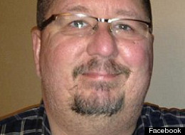 Si-a petrecut viata batjocorind oameni pe net. Ce s-a intamplat cand identitatea i-a fost dezvaluita