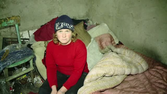 O mama din Iasi a acceptat sa se sterilizeze, dupa ce a adus pe lume patru copii cu barbati diferiti