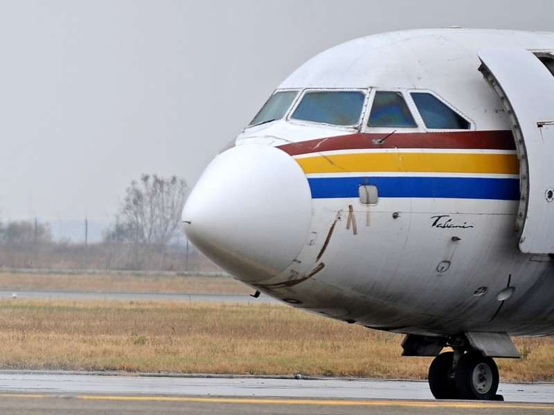 Avionul presedintelui georgian Mihail Saakasvili, intors de urgenta pe Otopeni