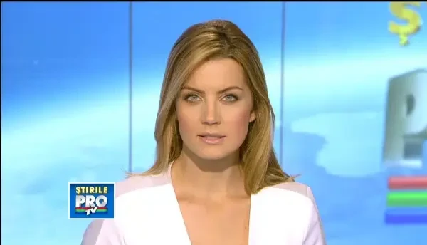 Comisarul-sef care s-a urcat la volan dupa 8 ore cu paharul in mana, filmat de reporterii ProTV