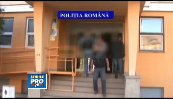 Capul unui clan mafiot din Italia, retinut la Timisoara. Membrii retelei faceau trafic cu masini
