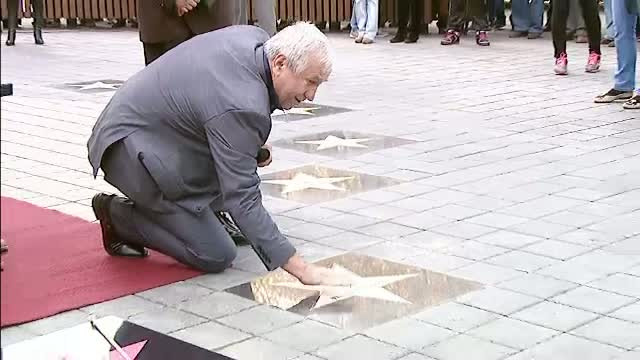 Incepand de astazi, George Mihaita si Costel Constantin au cate o stea pe Aleea Celebritatilor