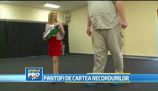 25.000 de de dolari pentru 3 perechi de pantofi. Pretul pentru a-l incalta pe cel mai inalt american