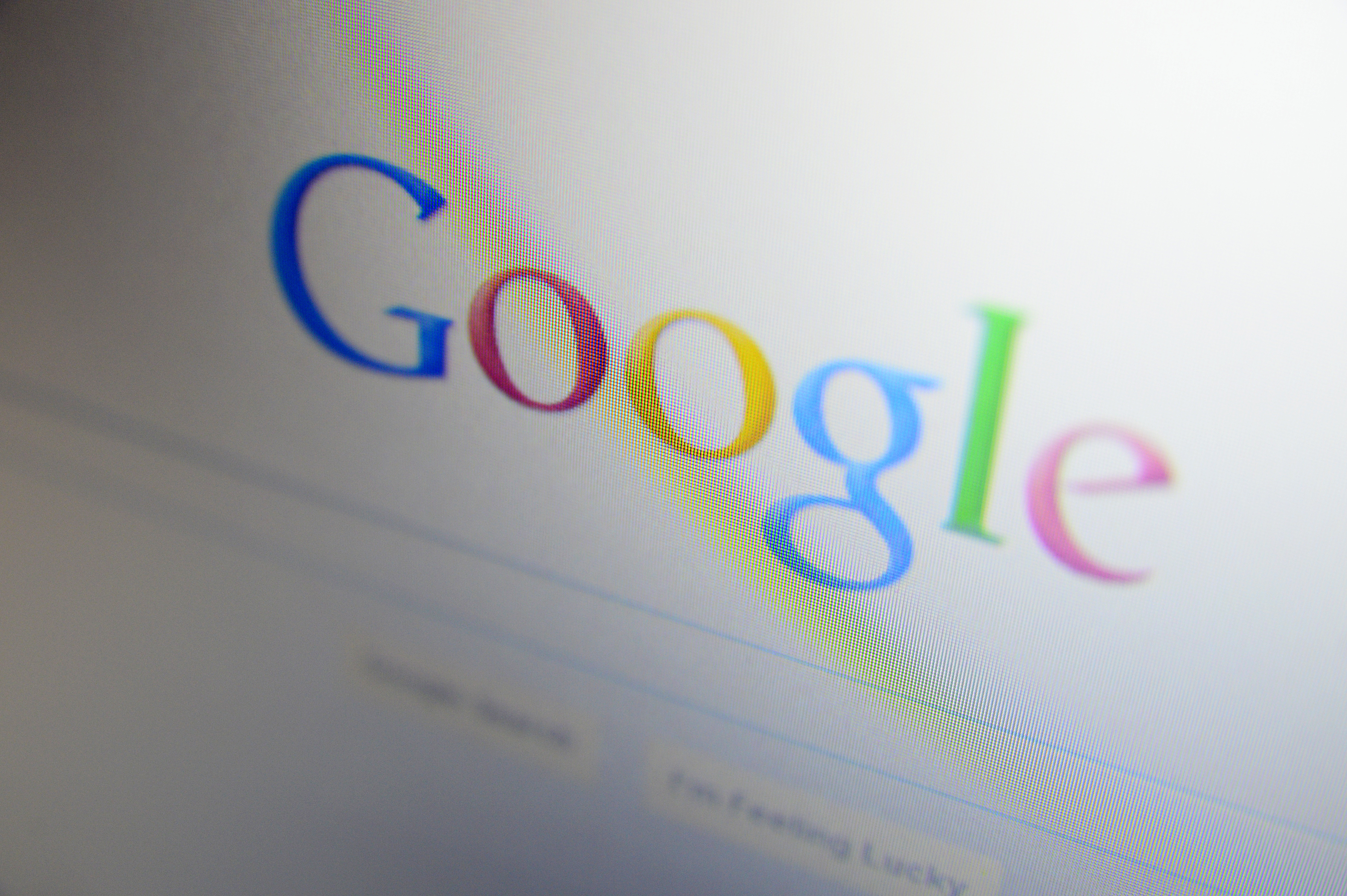 Google, la un pas de disparitie. Analistii avertizeaza asupra pericolului prabusirii companiei