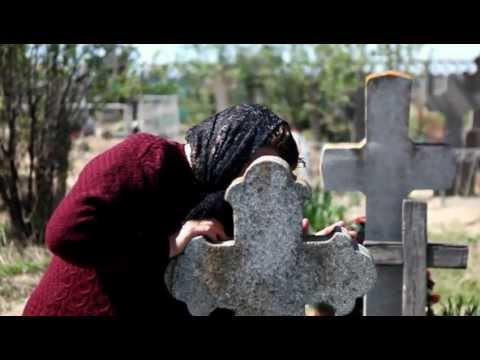 Speculantii si bocitoarele raman someri. Solutia gasita de administratia cimitirelor din Prahova