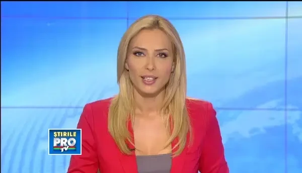 La doar 26 de ani, o politista blonda si cu ochi albastri e sef de post intr-o comuna din Galati