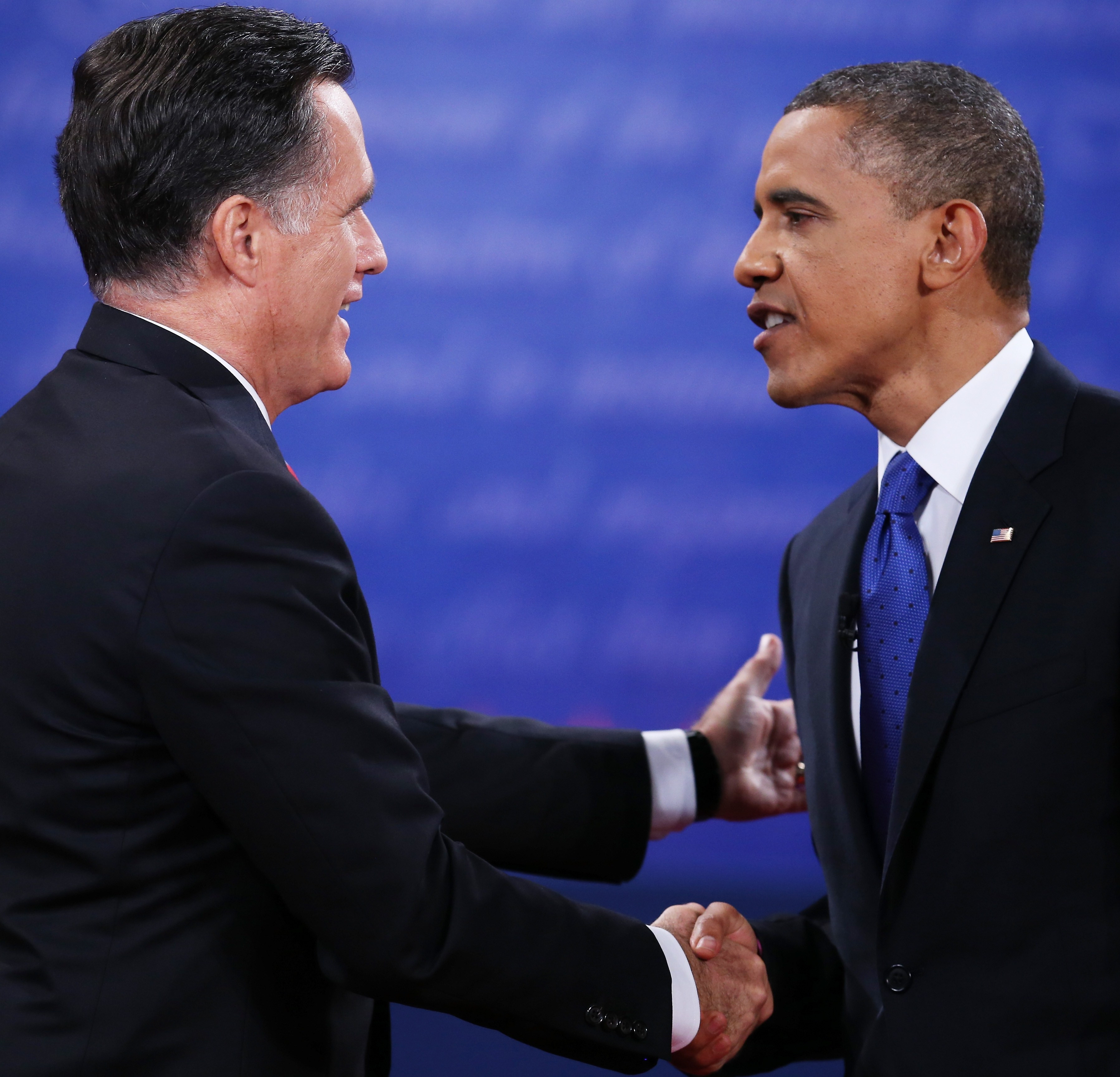 Barack Obama a devenit primul presedinte american care voteaza cu 12 zile INAINTE de alegeri