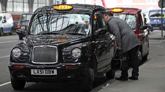 Producatorul taxiurilor din Londra a intrat in faliment