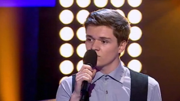 Vocea Romaniei: Teodor Manciulea, elevul de 16 ani care a ajuns in echipa Loredanei