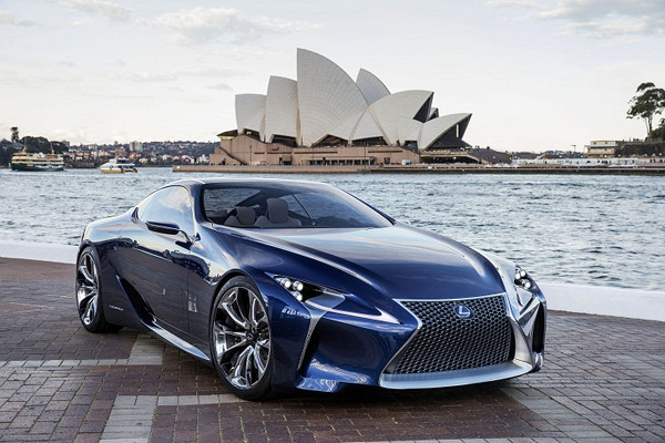 Lexus LF-LC le are pe toate: hybrid, puternic si... albastru: GALERIE FOTO