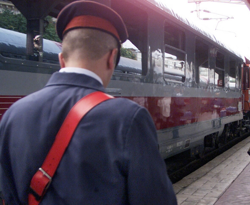 Directorul general al CFR Calatori a fost inlocuit din functie