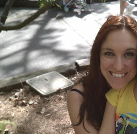 "Nu pot sa cred ca a facut asa ceva". O profesoara este acuzata ca si-ar fi sedus unul din elevi