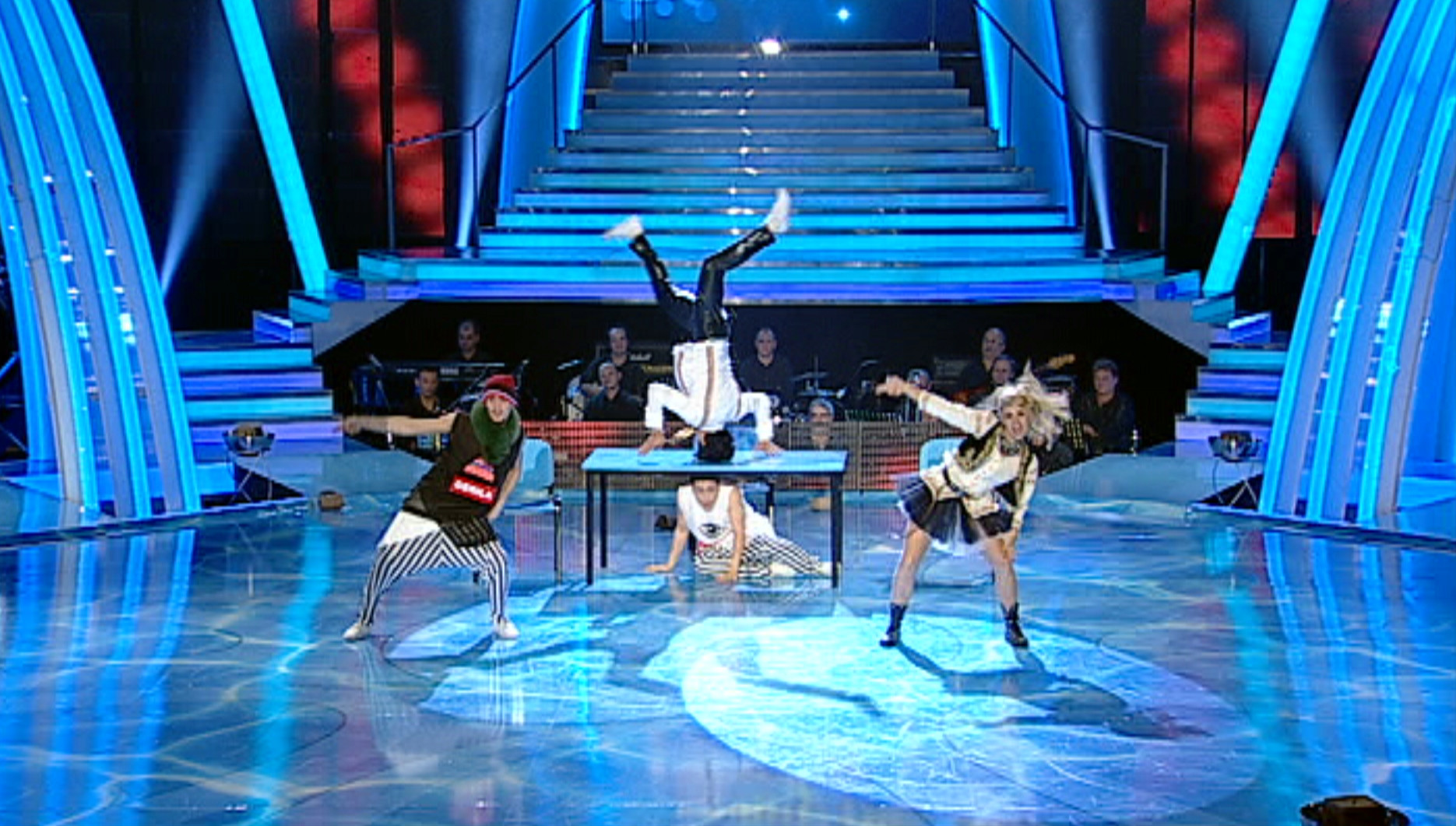 "Dansez pentru tine": primele 2 echipe condamnate la duel. LIVE TEXT si cele mai tari momente VIDEO