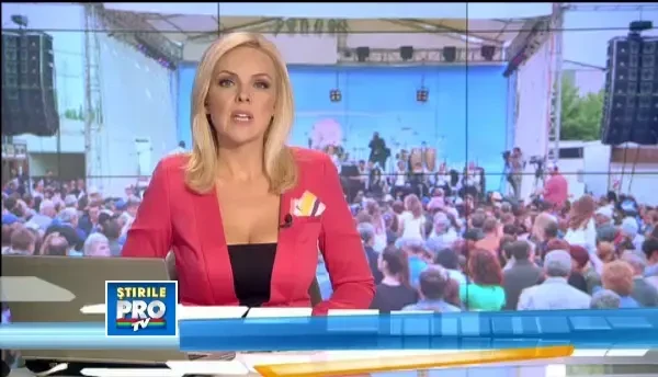 Cat castiga un artist la un concert din campania electorala: