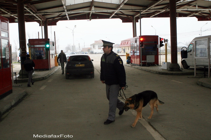 Mii de romani se intorc la munca in strainatate dupa ce si-au petrecut sarbatorile cu cei dragi