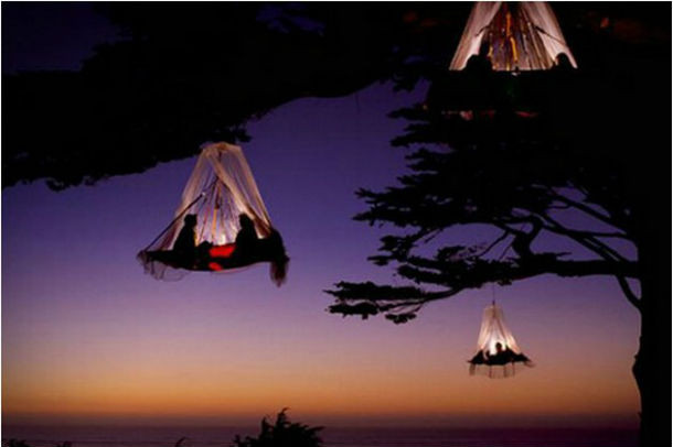 Acum poti dormi deasupra tuturor, in aer liber VIDEO