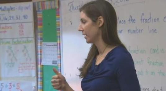 Metoda inedita prin care o profesoara vrea sa stranga bani ca sa cumpere elevilor sai laptopuri