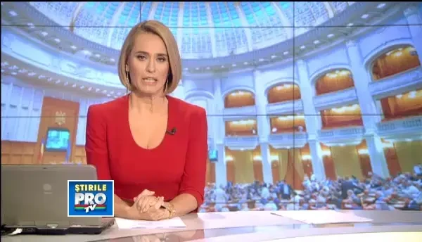 Mihai de la HI-Q si Ionela Prodan, in noul val de cantareti care vor sa devina parlamentari