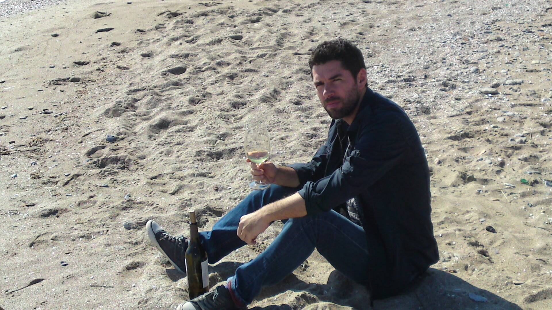 Ascensiunea vinului romanesc si cine investeste in podgorii. Duminica, 18:00, "Romania, te iubesc!"