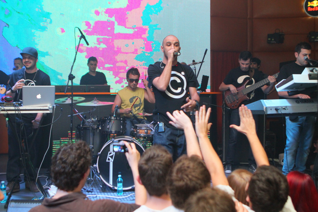 Guess Who a facut senzatie joi seara, la Timisoara. Vezi GALERIE FOTO de la eveniment