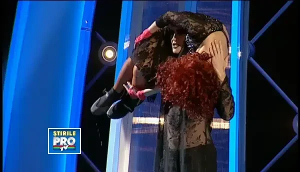 "Ati avut un moment dramatic". Hiena si Valentina au reusit sa ridice publicul in picioare