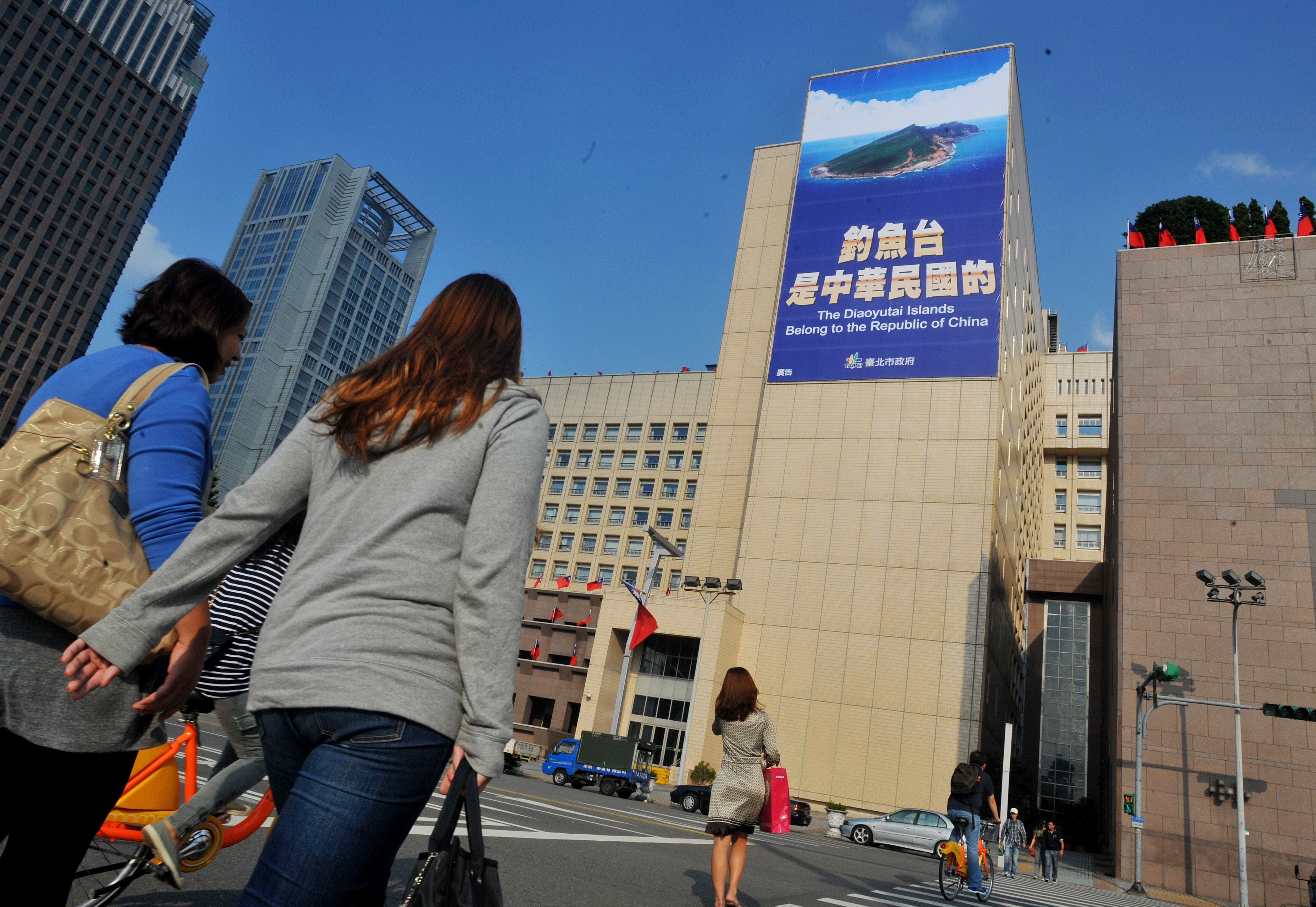 Tara in care mamele cu joburi sunt numite "sotii baietoase"