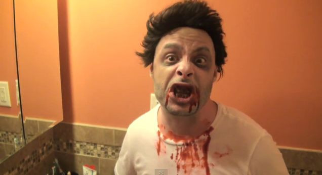 VIDEO. Cum reactioneaza angajatii de la McDonald's atunci cand trebuie sa serveasca un "zombi"