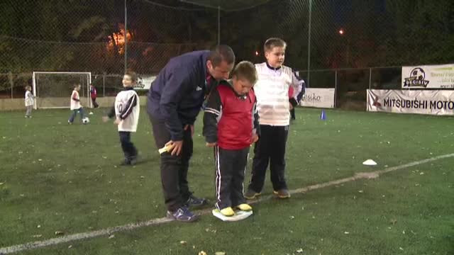 Antrenamente speciale pentru elevii supraponderali din Galati. Cum sunt ajutati sa slabeasca