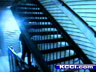 FOTO. A livrat o pizza si a fost nemultumit de bacsis. Ce a facut in continuare l-a costat slujba