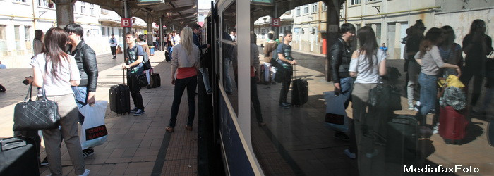 Caile ferate devin obiective de SIGURANTA nationala.CFR nu mai are bani sa inlocuiasca sinele FURATE