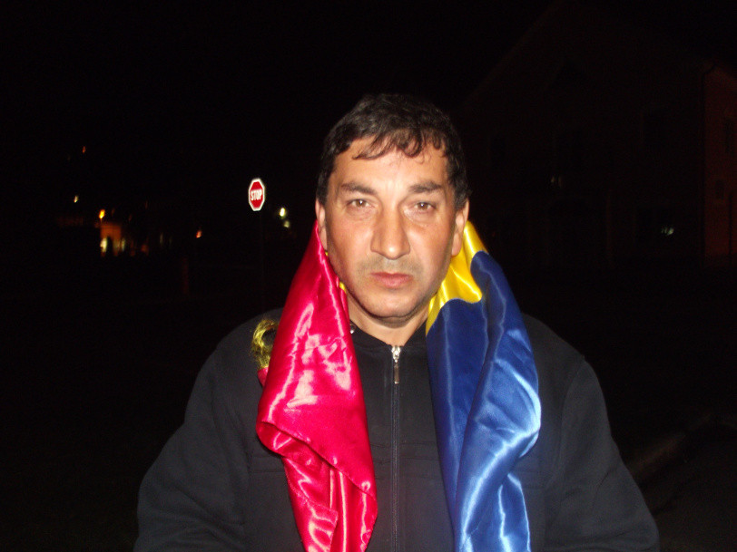 Barbatul care a pornit in urma cu o luna pe jos, spre Roma, a ajuns in Slovenia