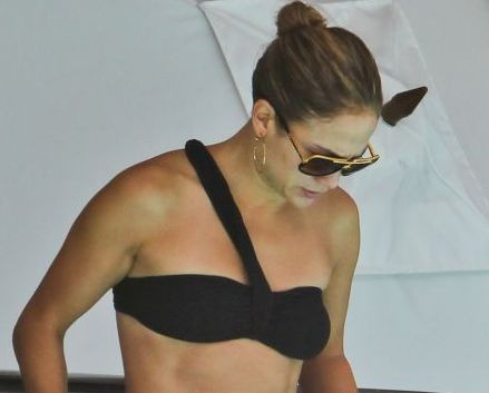 Sex tape cu Jennifer Lopez. Fostul sot cere 3,75 milioane de euro pentru drepturile de difuzare