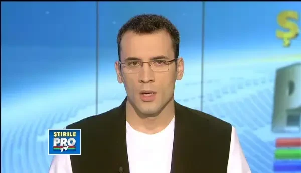 Un barbat de 51 de ani a fost la un pas sa isi macelareasca sotia, cu toporul