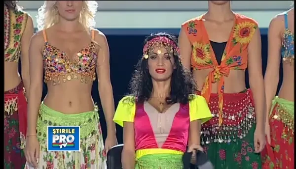 Nicoleta Luciu si-a pus poalele in cap la