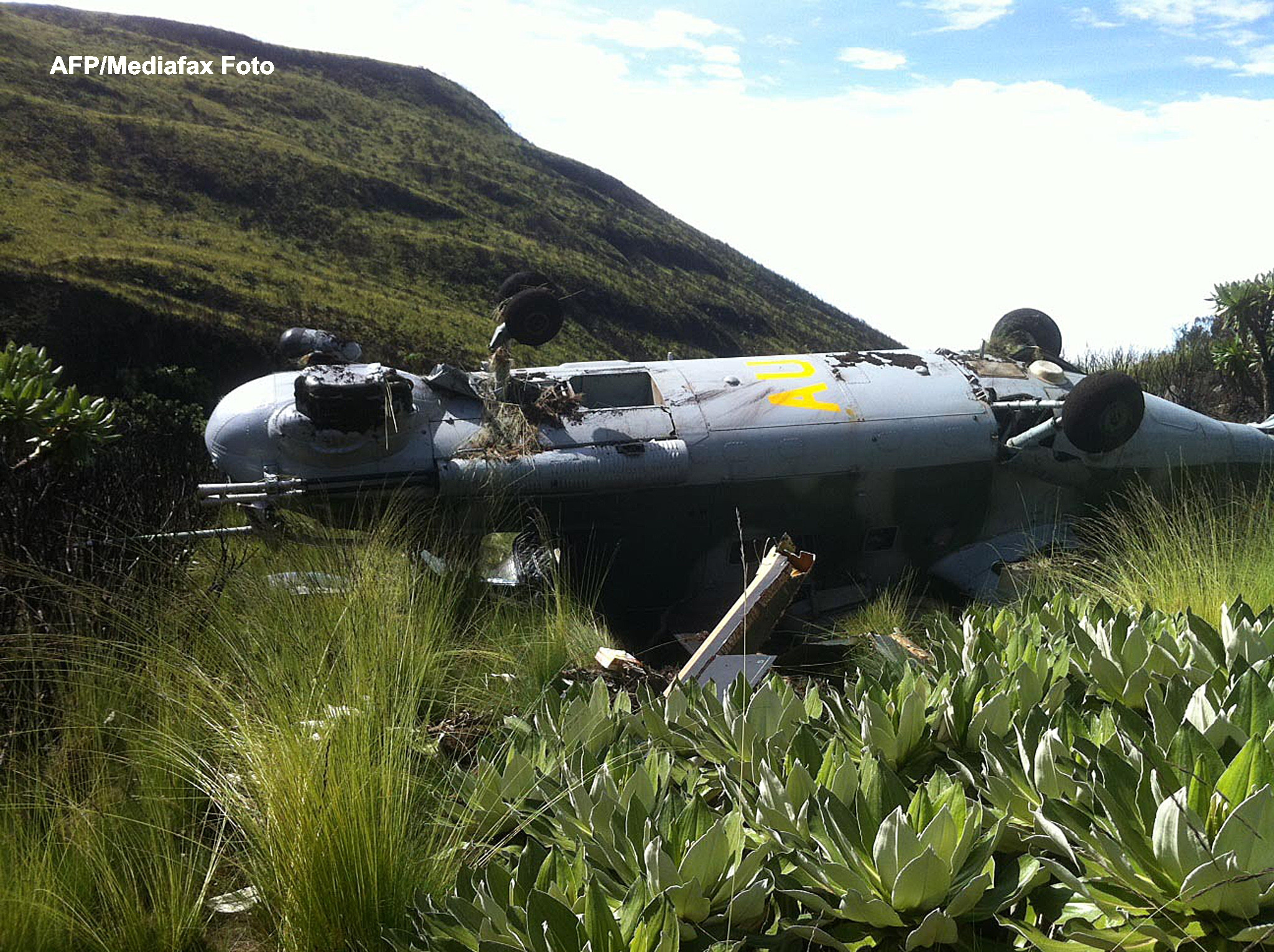 Cel putin 17 persoane au murit in urma prabusirii unui elicopter militar in Turcia