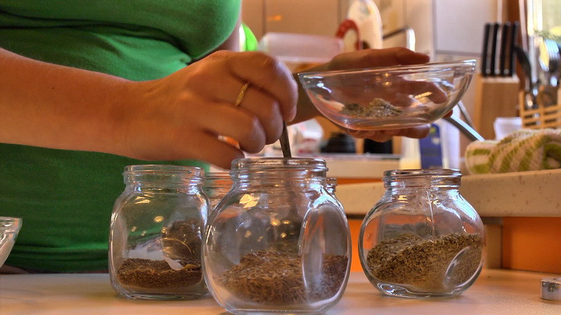 Secretul suplimentelor, partea II. Mancarea viitorului sau placebo? Cat de profitabila e afacerea cu antioxidanti impotriva imbatranirii