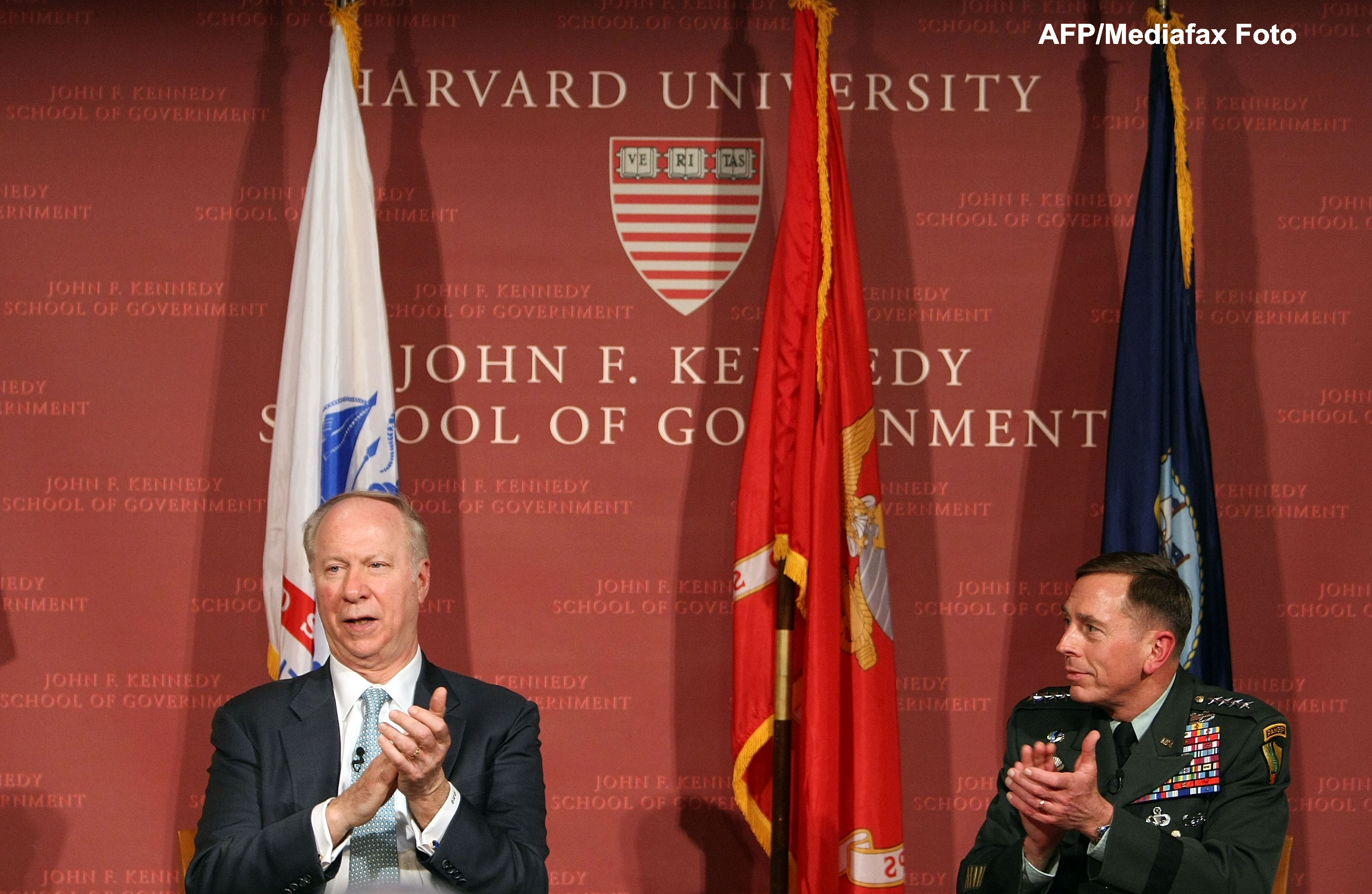 David Gergen, analist politic la CNN: In 2013, probabilitate de peste 50% de conflict cu Iranul