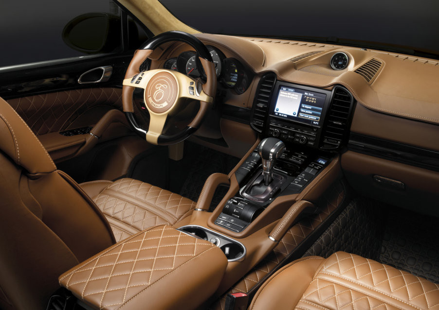 Cel mai scump SUV din lume, produs de o companie de care nu a auzit nimeni. GALERIE FOTO