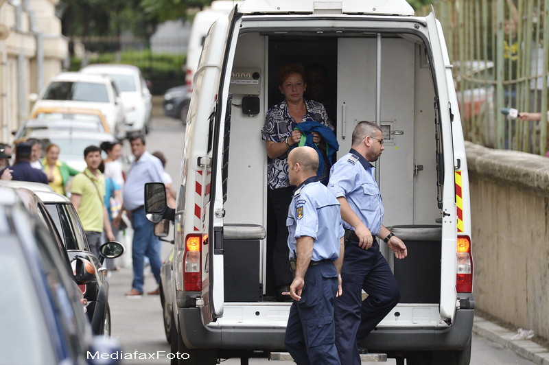 Condamnata pentru santaj, judecatoarea Carmen Mladen scapa de inchisoare. Sentina este cu suspendare