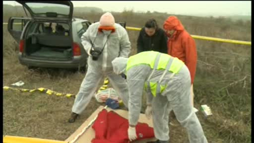 Orbit de gelozie si furios ca a fost parasit, un barbat si-a rapit sotia si a vrut sa o ucida