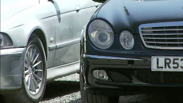 Nunta in Tara Oasului, partea I. Au plecat in Anglia pentru bani, dar se intorc mereu acasa pentru nunta. Pana in 2014 nu gasesti niciun salon liber