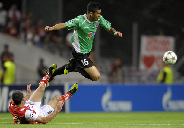 Jackpot in 90 de minute. 4.5 milioane € pe masa CFR-ului