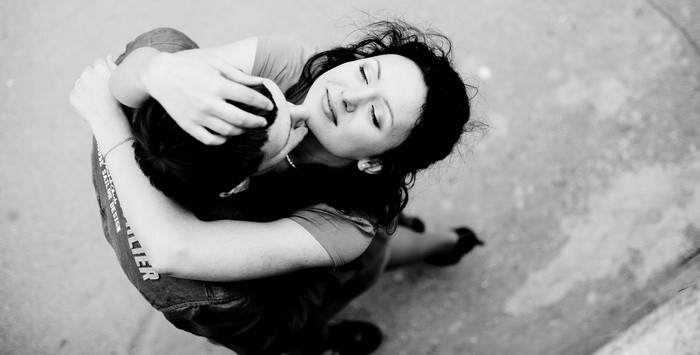 S-au intalnit dupa 18 ani si destinul i-a unit din senin! Citeste o poveste incredibila: