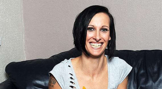 Consuma 5.000 de calorii pe zi, a nascut de 5 ori si nu s-a ingrasat nici macar cu 100 de grame