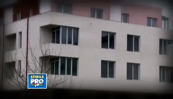 Invata sa fii mare.Povestea fratilor care traiesc in ghereta cu diplome si cupe obtinute la scoala