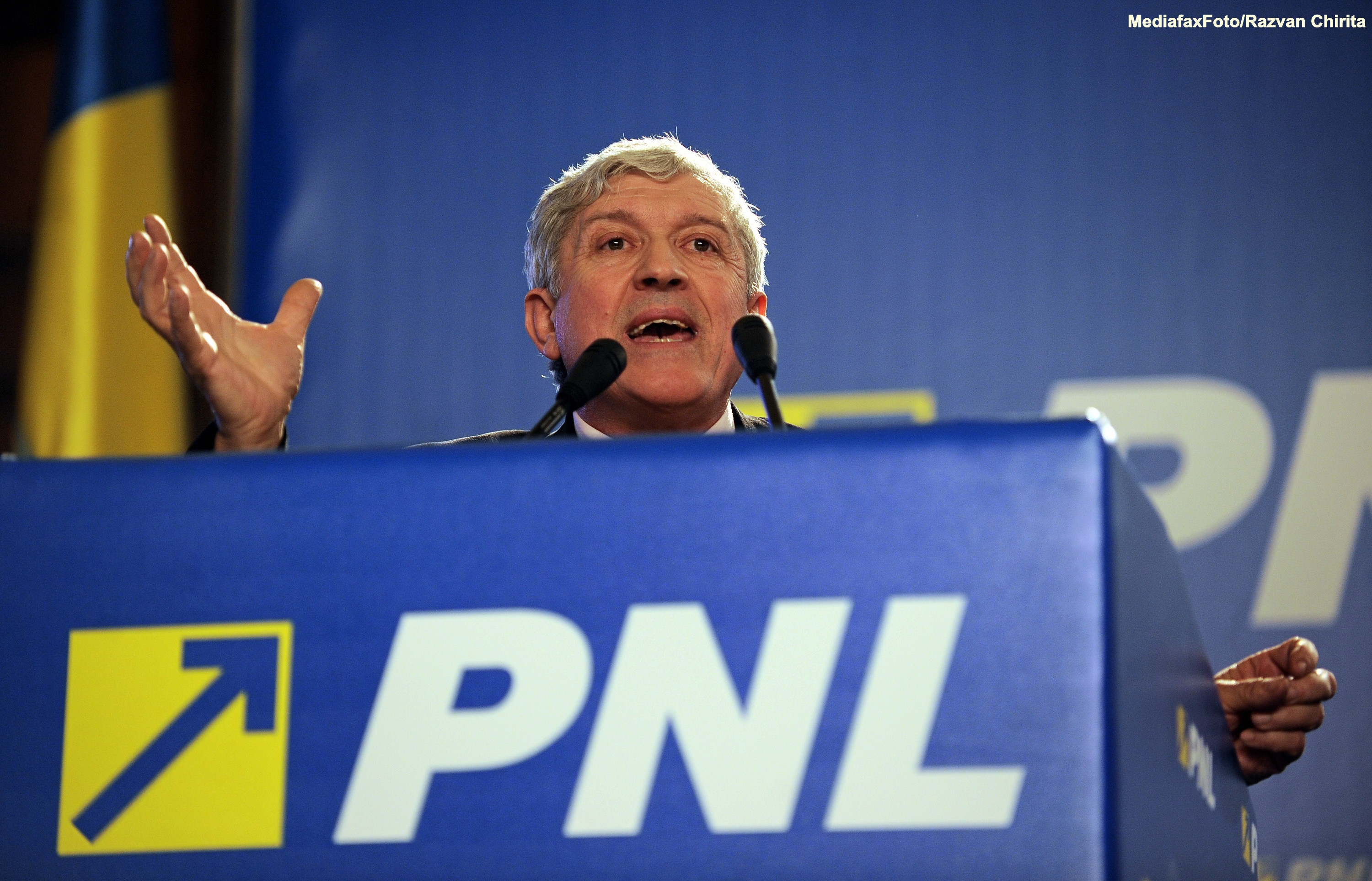 Crin Antonescu: Senatul va fi convocat imediat dupa ce apare in MO decizia CC in cazul Diaconu