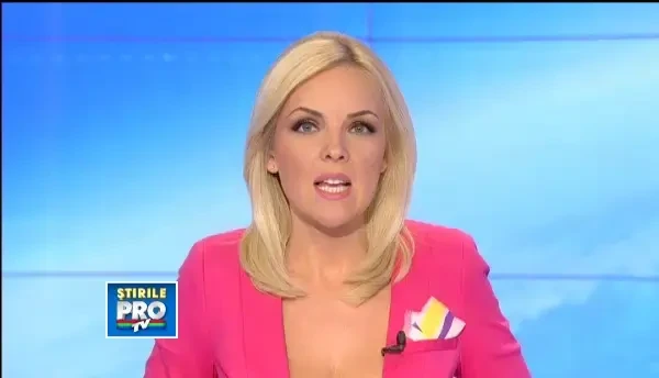 Salvarea de la faliment a unor patroni: Si-au mutat magazinele de cartie pe online