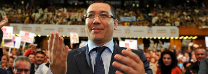 Ponta: Merkel merge des la Moscova, eu daca trec prin fata ambasadei aud ca sunt vandut Moscovei