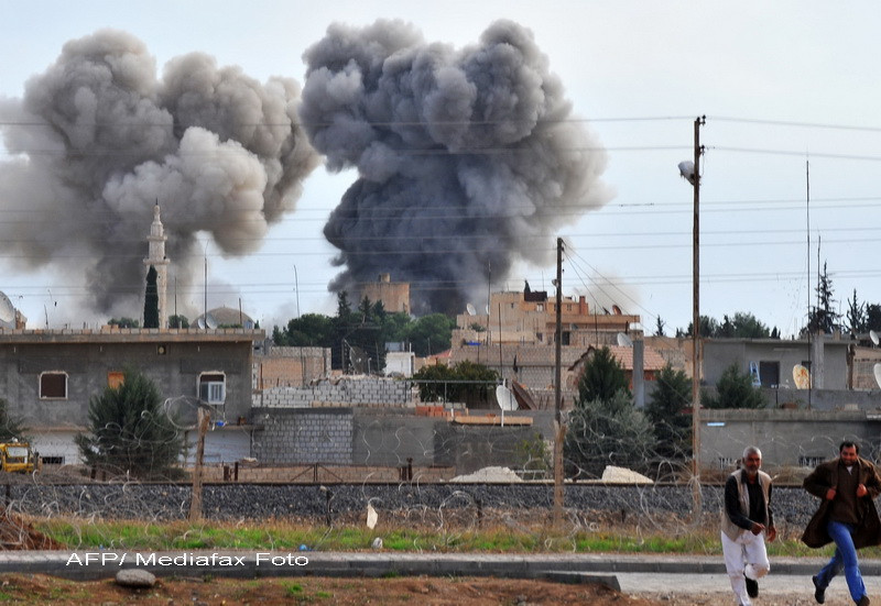 Un avion sirian a bombardat un sat in apropiere de frontiera cu Turcia. Nu s-au inregistrat victime