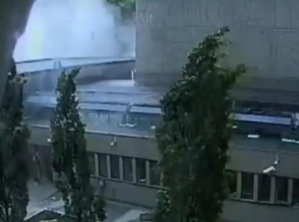 Inregistrarea care il surprinde pe Breivik parcand camioneta-capcana, publicata in premiera. VIDEO